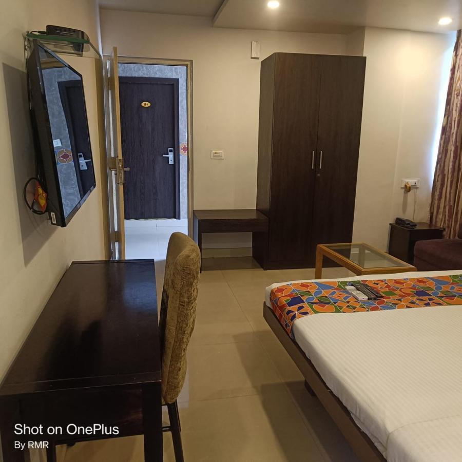 Astra Hotels & Suites - Hsr Layout Sector 1, Near Ecospace Bellandur Bangalore Buitenkant foto