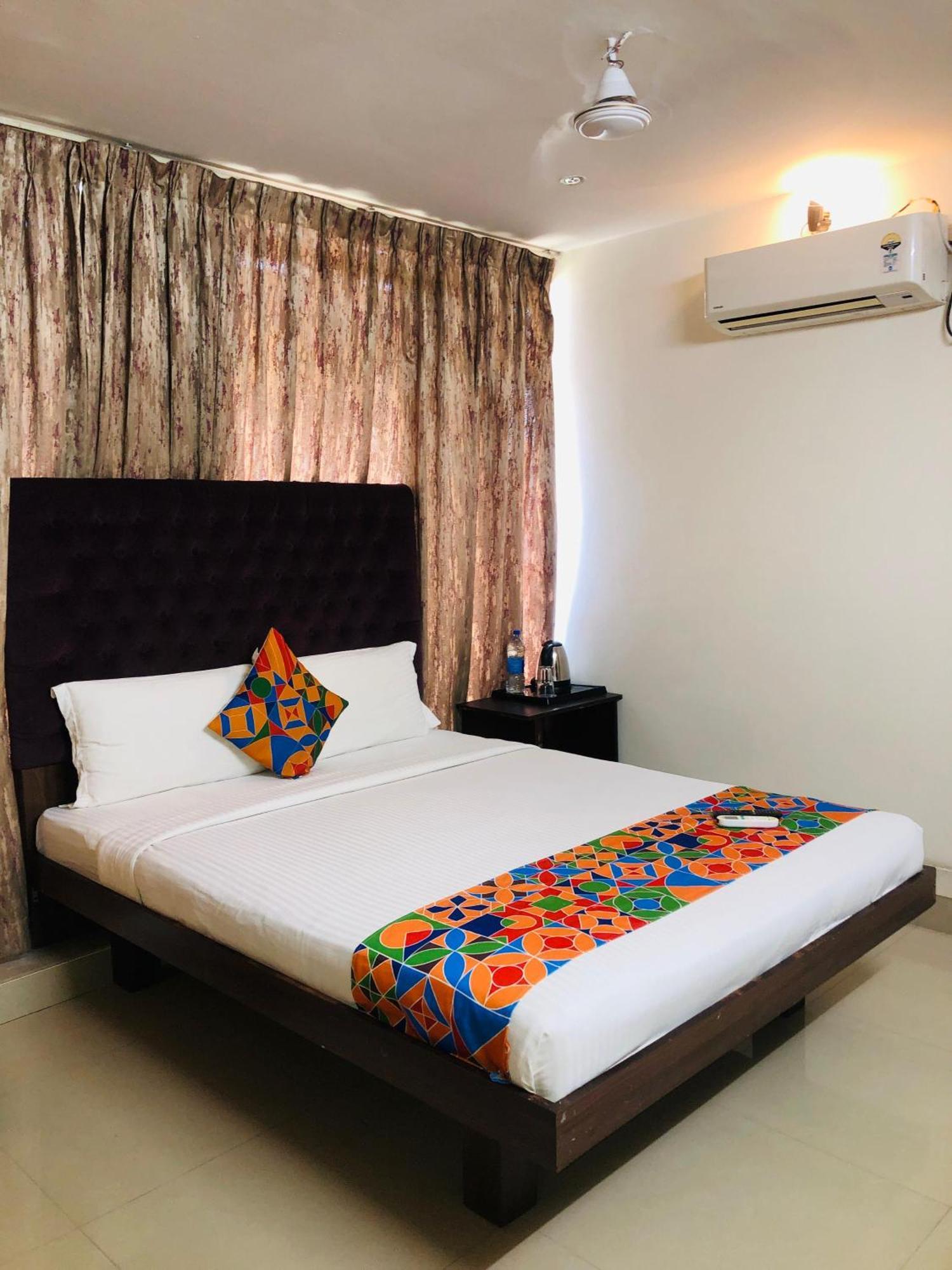 Astra Hotels & Suites - Hsr Layout Sector 1, Near Ecospace Bellandur Bangalore Buitenkant foto