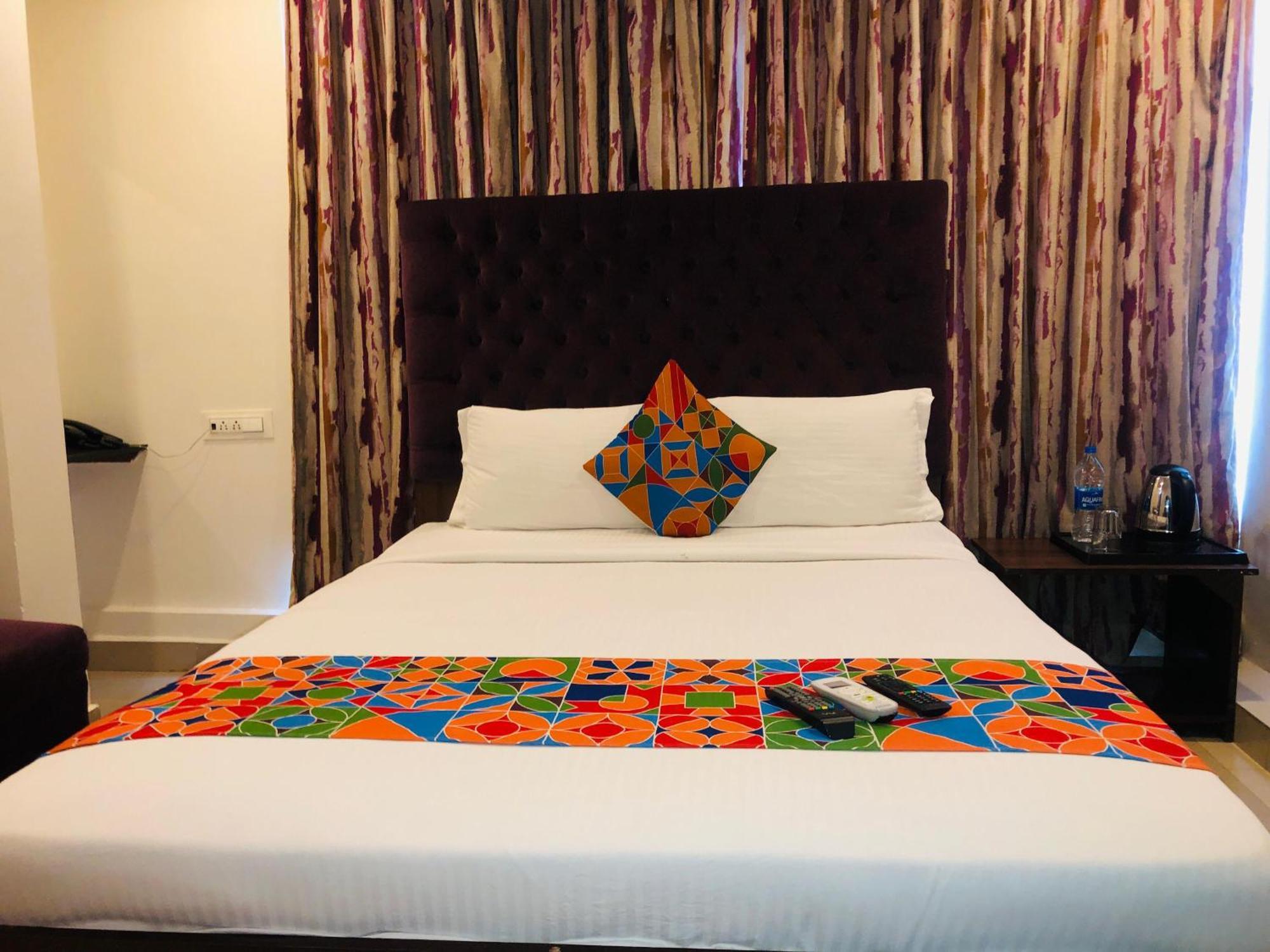 Astra Hotels & Suites - Hsr Layout Sector 1, Near Ecospace Bellandur Bangalore Buitenkant foto